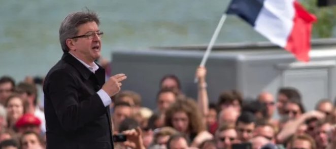 Mélenchon veut réintégrer les salariés licenciés abusivement: la double peine?